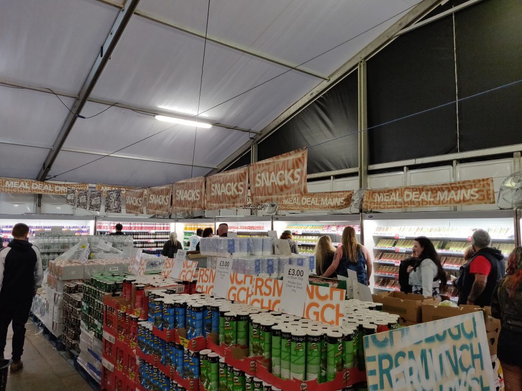 Download Festival Co-op