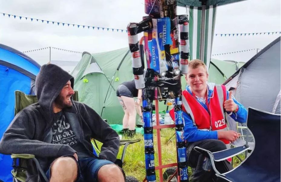 2018 07 25 12 28 31 Whats it like volunteering at Download with Hotbox TheFestivals
