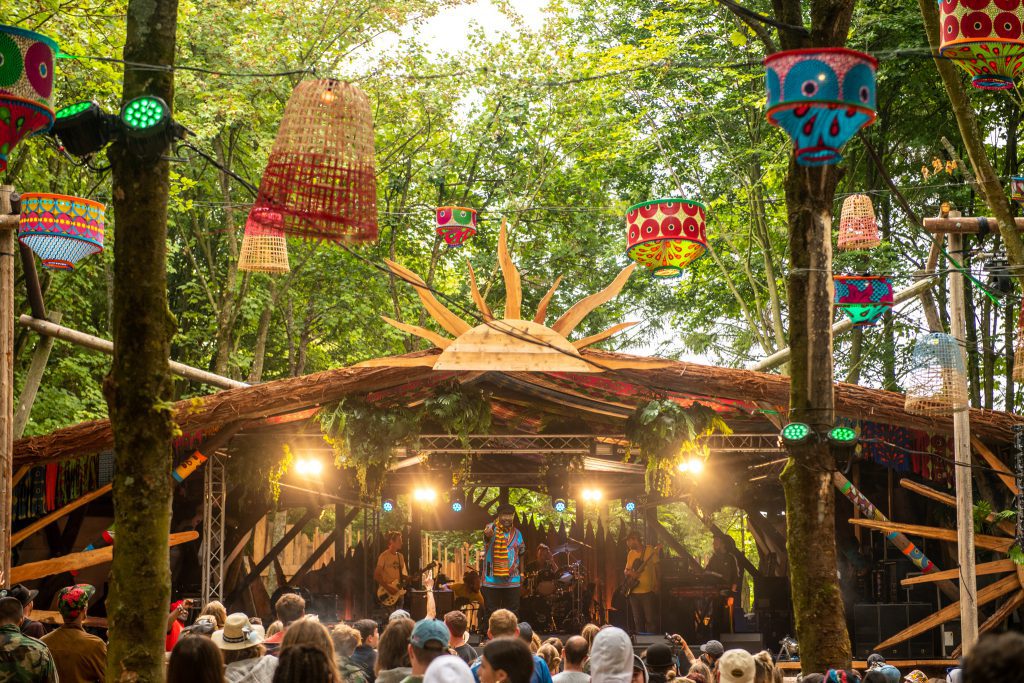 BT18 GarryJones Sat Hidden Hidden Woods Boomtown Fair