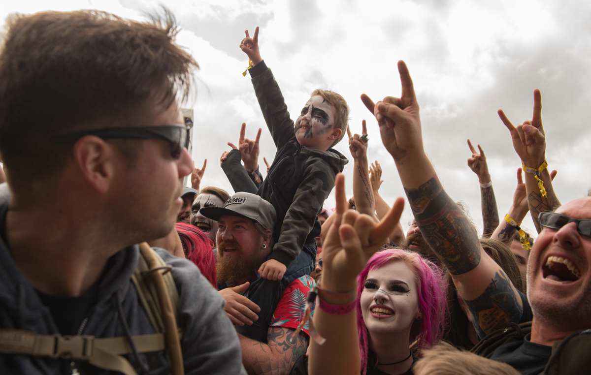 Bloodstock crowd