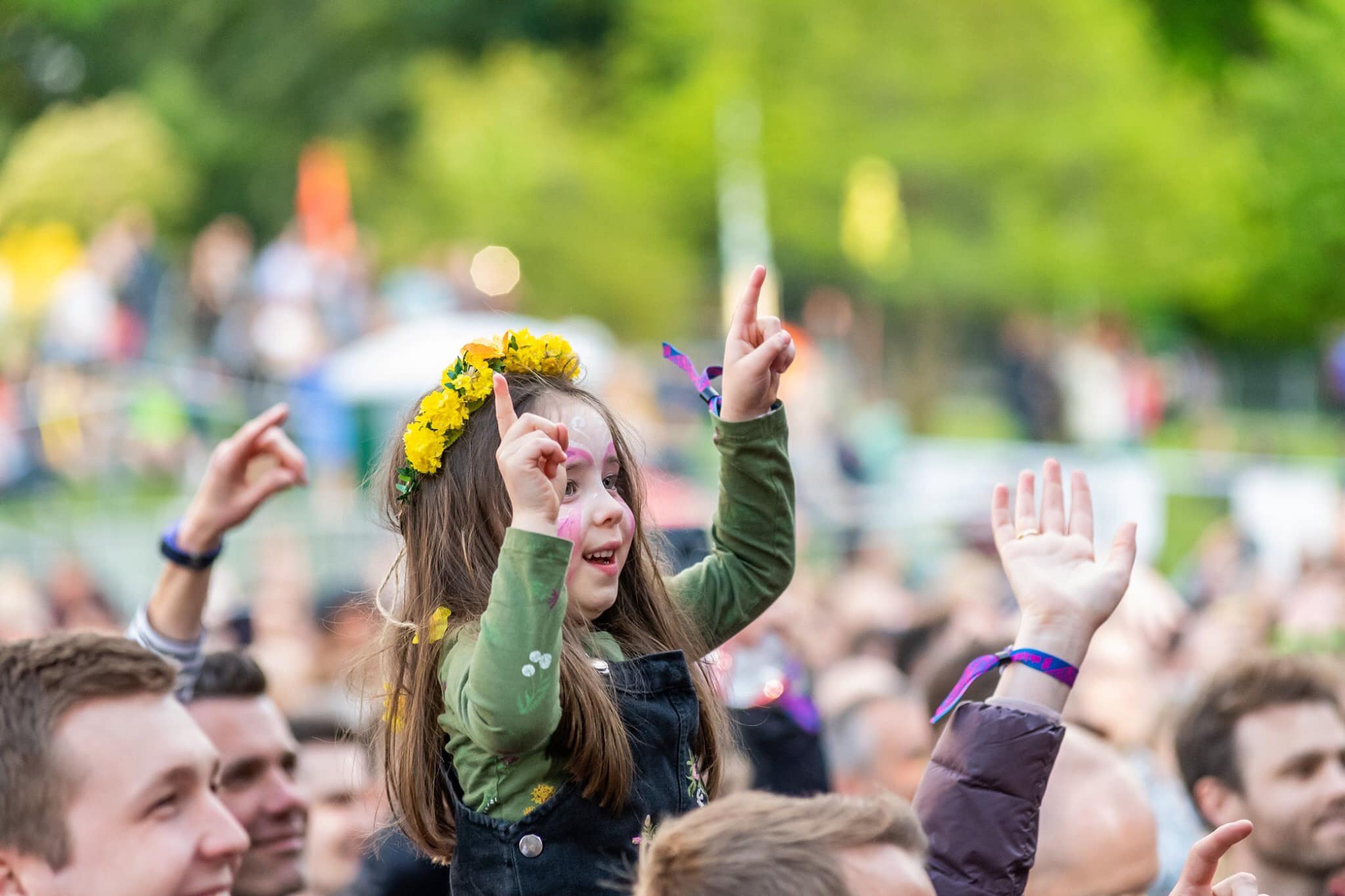 Big Family Day Out Highest Point Lancaster Girl on Shoulders Flowers