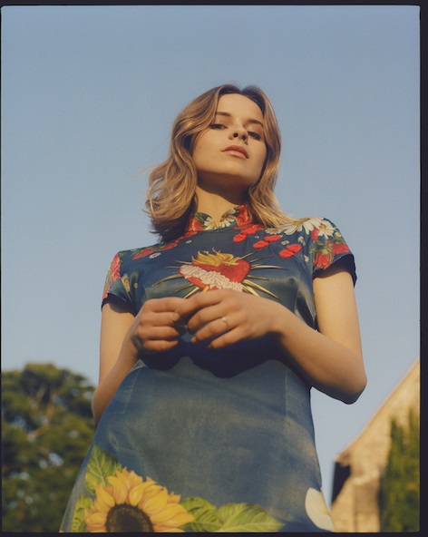 Gabrielle Aplin Gabrielle Aplin