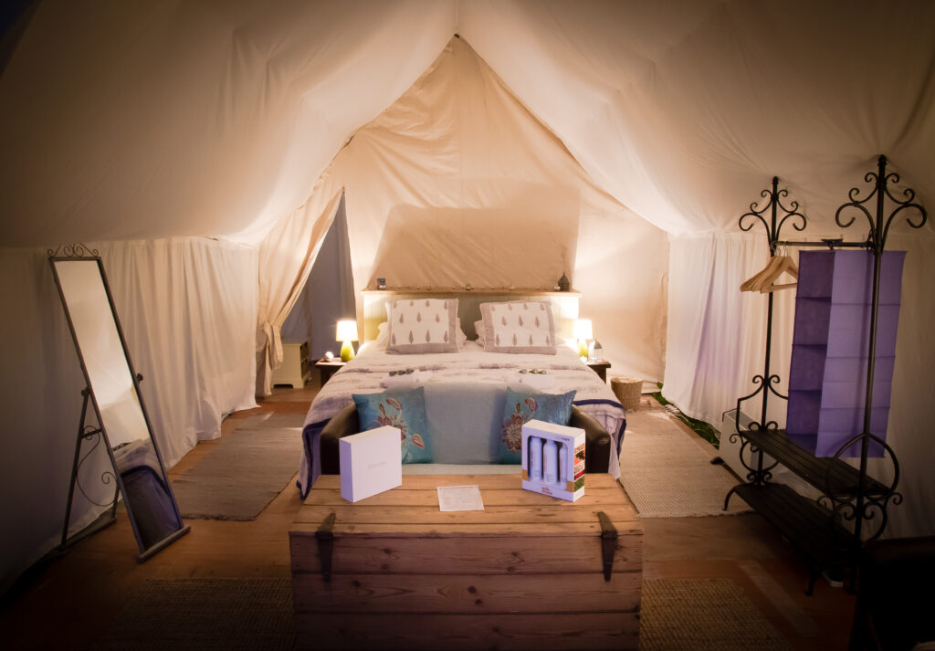 Glastonbury pop-up hotel glamping
