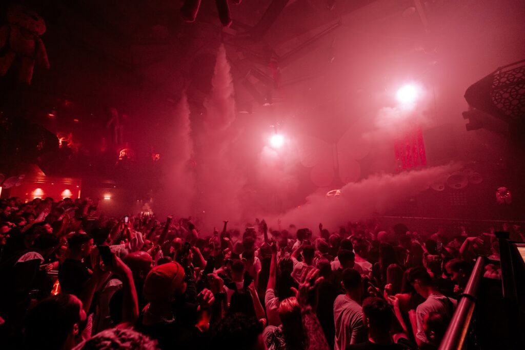 Studio 338 2