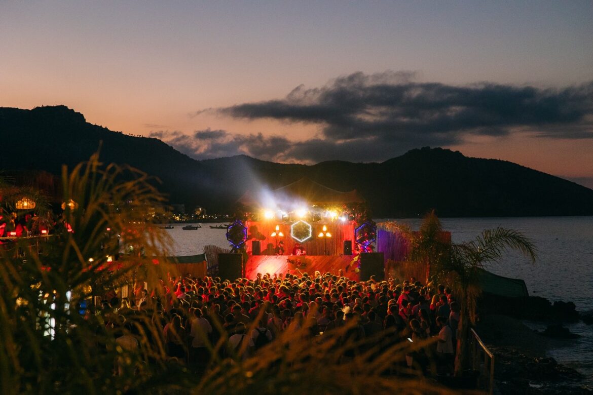 Ion Festival lakeside stage