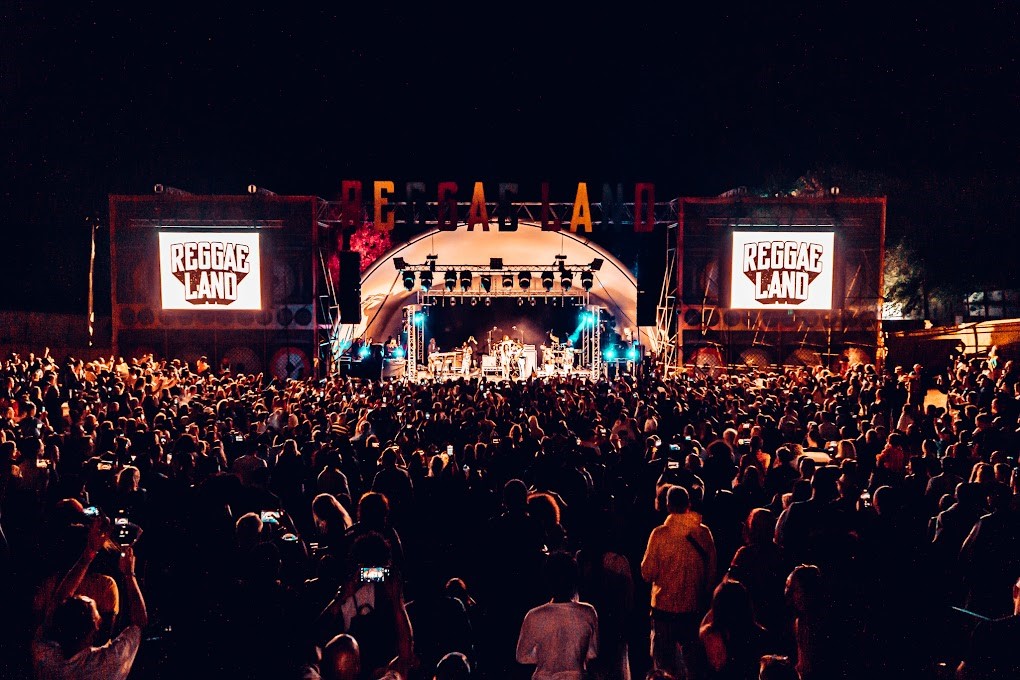 Reggae Land stage