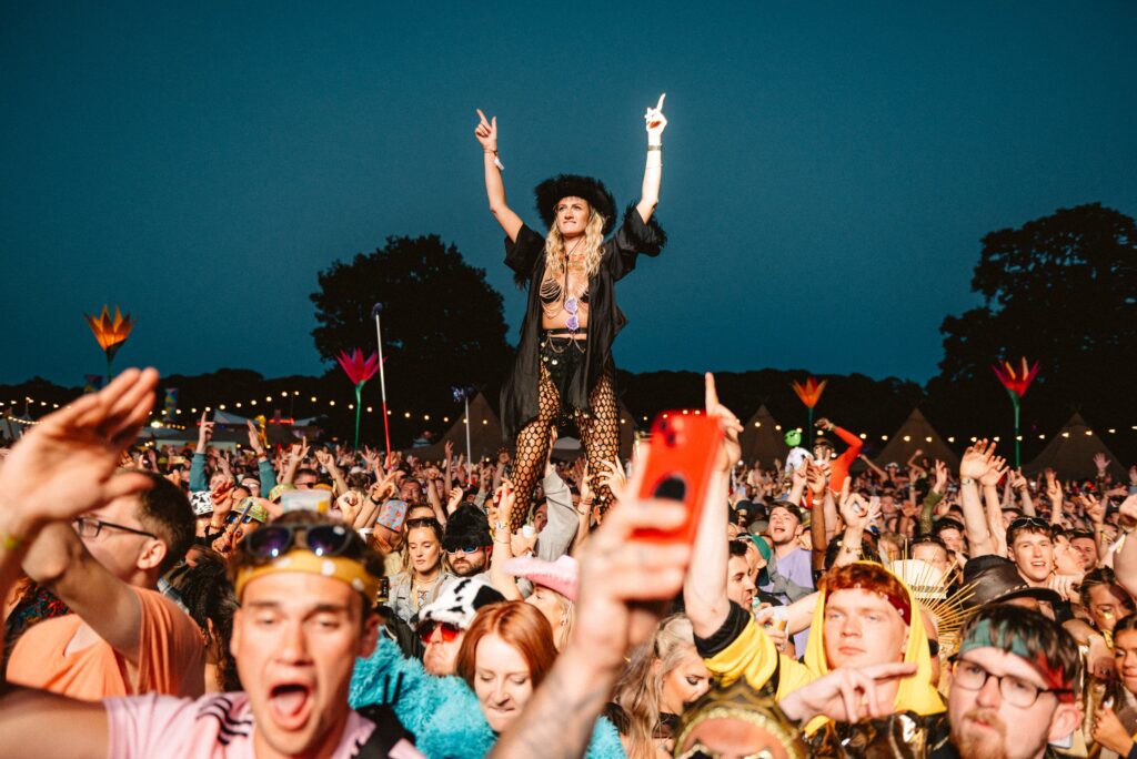 El Dorado crowdstand