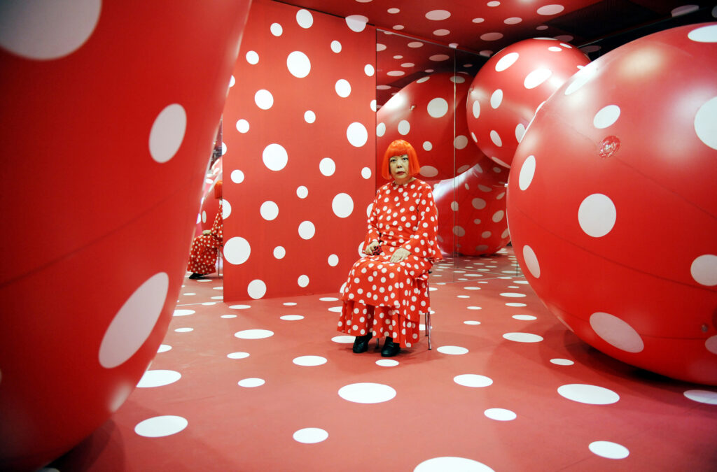 Yayoi Kusama and Dots Obsession 1996 2011 Installation view The Watari Museum of Contemporary Art Tokyo. © YAYOI KUSAMA. Courtesy of Ota Fine Arts Victoria Miro and David Zwirner. Yayoi Kasuma, You, Me and the Ballons
