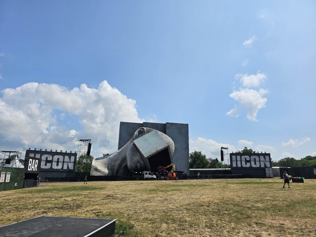 Glastonbury 2023 ICONN stage beaver Glastonbury 2023 IICON stage preparations