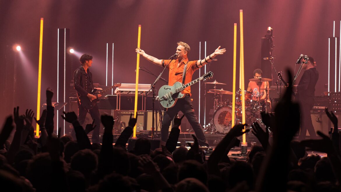 Queens of the Stone Age on stage