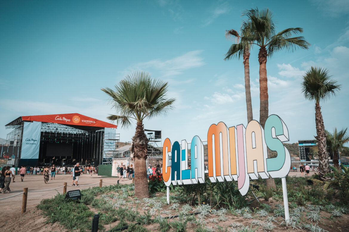 Cala Mijas stage sign
