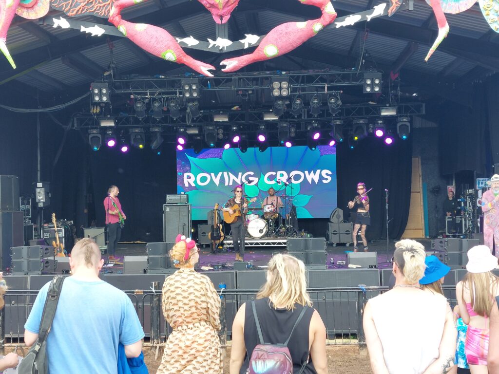 Roving Crows Roving Crows delivered a rollicking set of Celtic Punk
