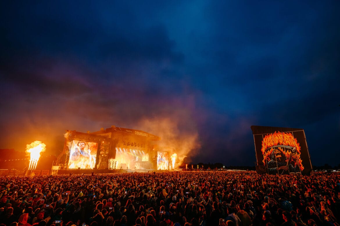 Download Festival 2024 main stage flame effects with crowd at night