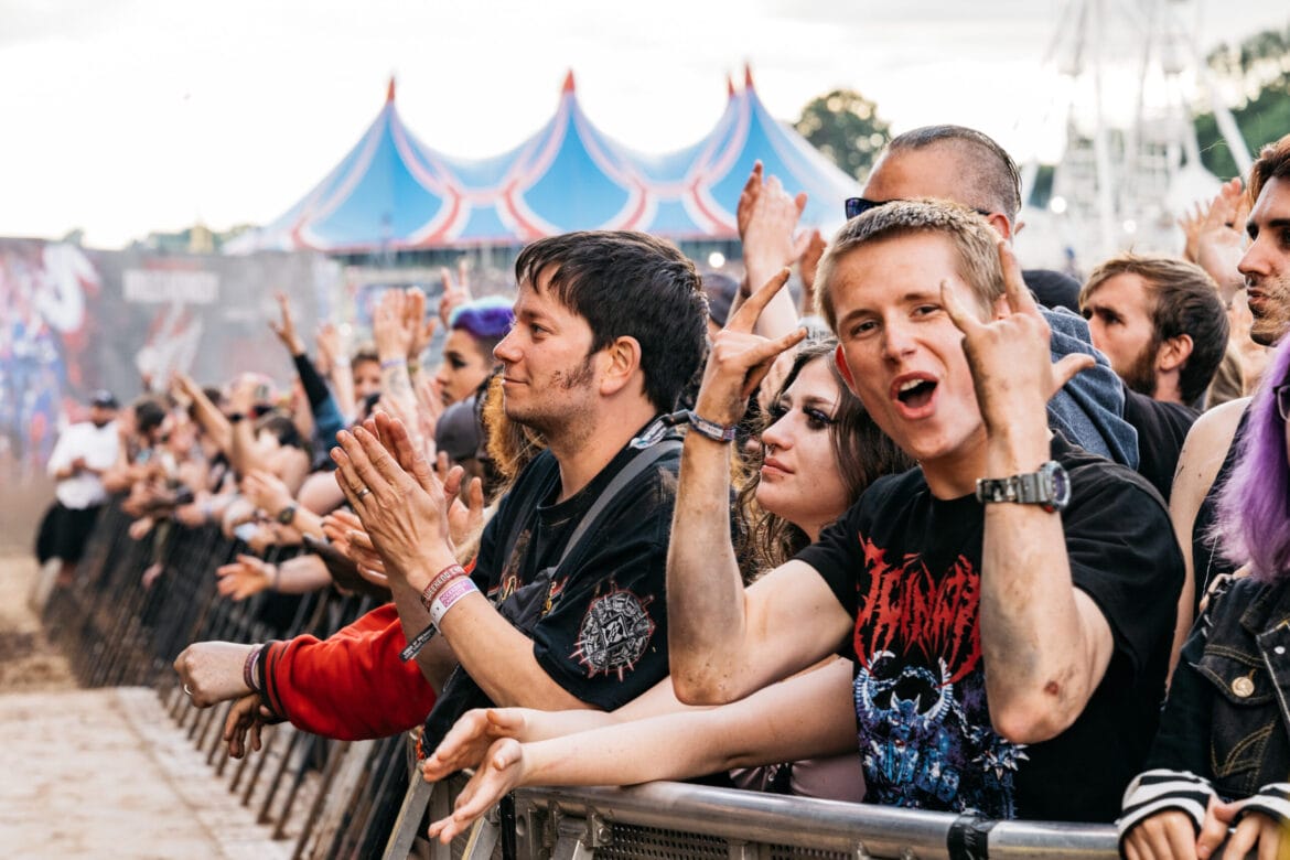 Download Festival crowd at barrier