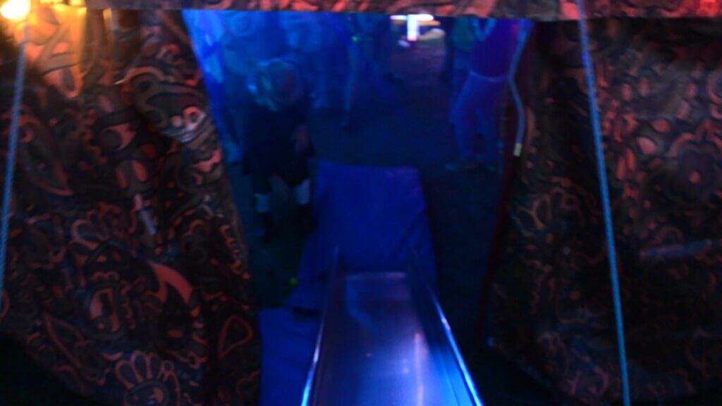 Shotcut 00 01 03 417 slide into the disco tent