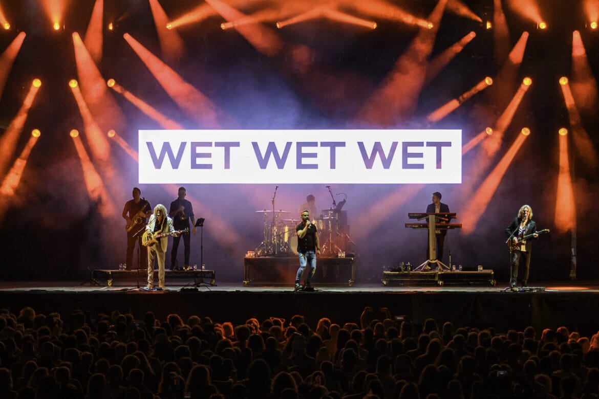 Wet Wet Wet on stage