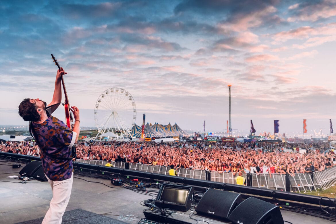 Boardmasters crowd from stage