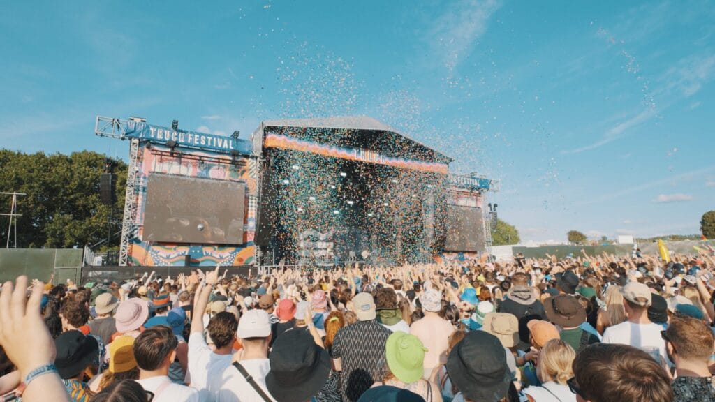 Truck Festival main stage wide angle