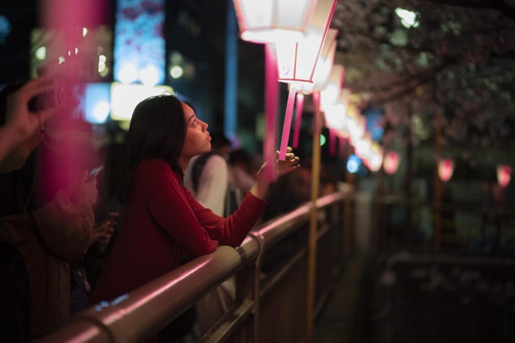 lifestyle night city with young woman