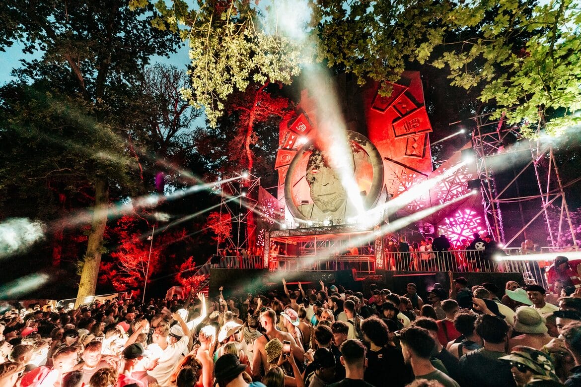 Forbidden Forest stage light in daytime