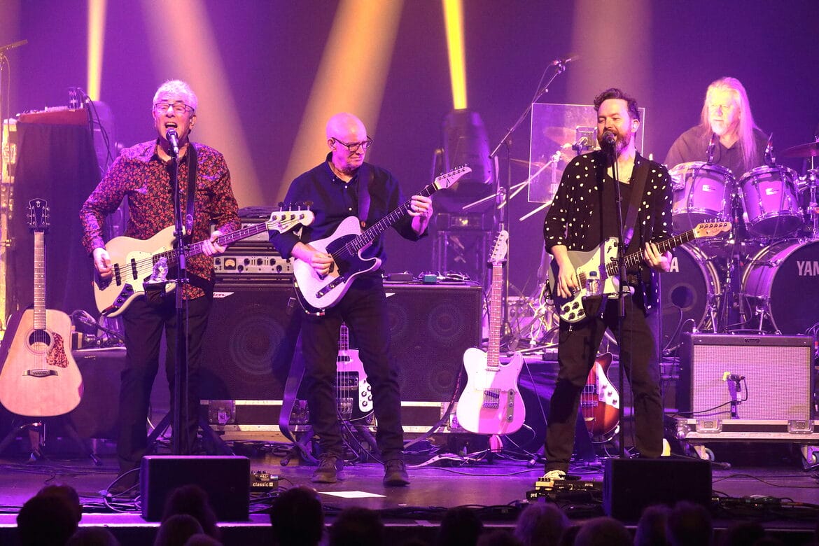 10cc - three-guitar frontline (G-K-I) 10-22 CR Martin Porter