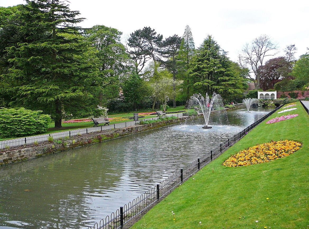 Roundhay Park Leeds credit Tim Green