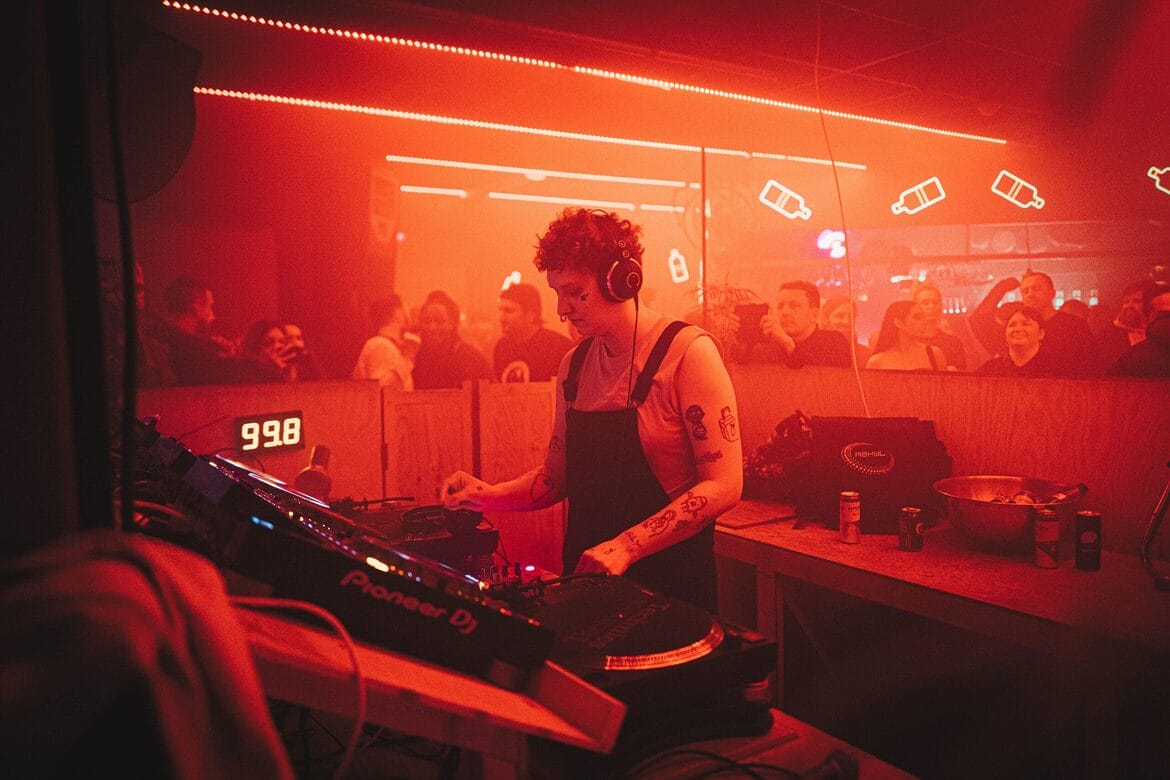 DJ Sofa