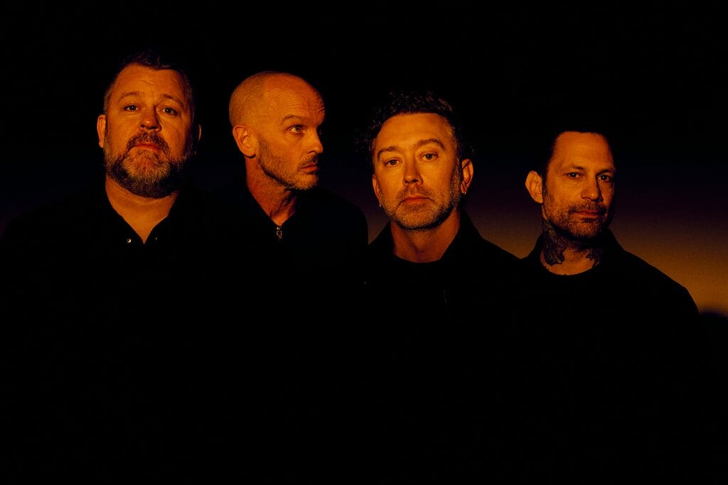 Rise Against Photo 1 Mynxii White Rise Against