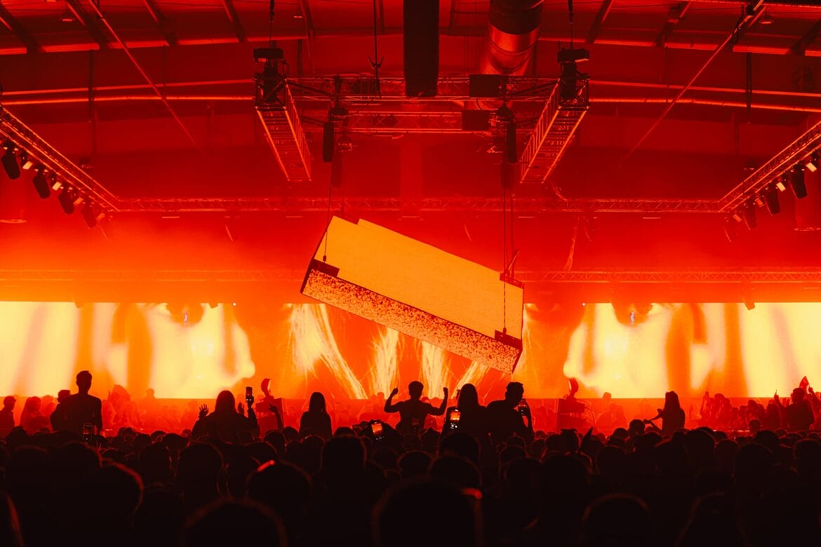 Terminal V 24 Halloween Anthony Mooney 275